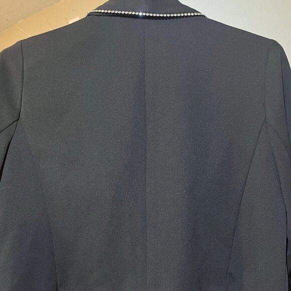 Shelby and Palmer Black Blazer - Picture 2 of 6